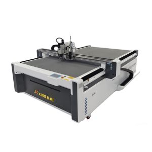 Textile cutting machine