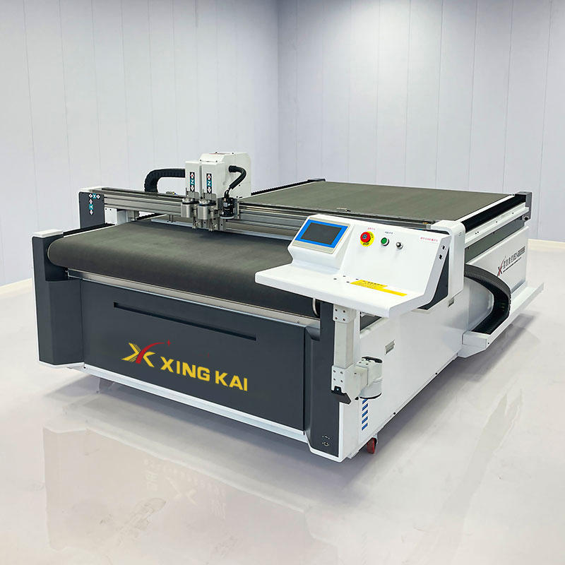 1625 Single-layer fabric vibrating knife cuttin... 1625 Single-layer fabric vibrating knife cuttin...