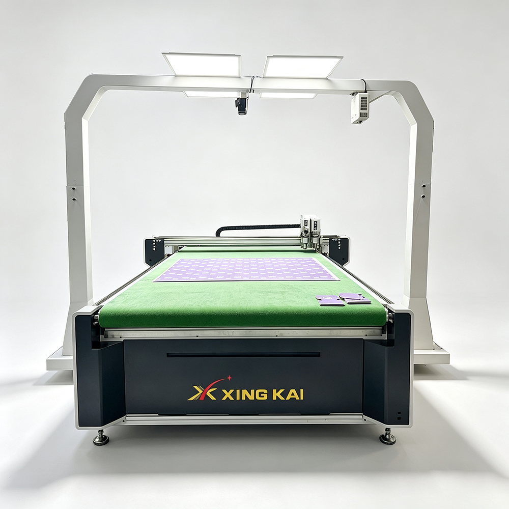 Fabric Cutting Machine Fabric Cutting Machine